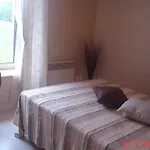 בית נופש Peaceful Near Isigny-le-Buat