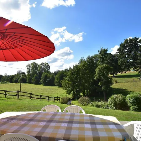 Сasa de vacaciones Cosy With Private Garden In Normandy Isigny-le-Buat