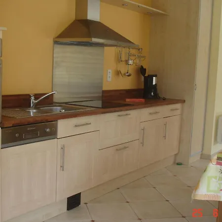 Cosy With Private Garden In Normandy Сasa de vacaciones Isigny-le-Buat