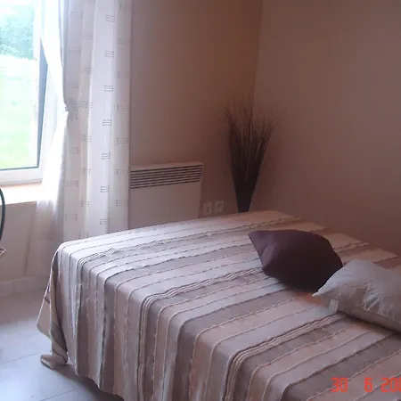 Σπίτι διακοπών Peaceful Near Isigny-le-Buat