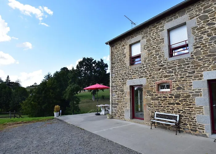 Peaceful Near * Isigny-le-Buat